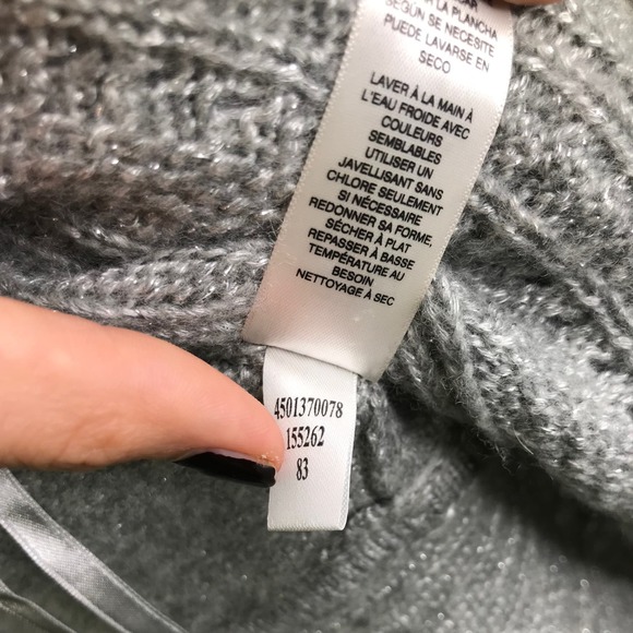 White House Black Market Women's Cardigan Gray Cabled Shawl Collar Coverup Sz XS - Picture 13 of 14